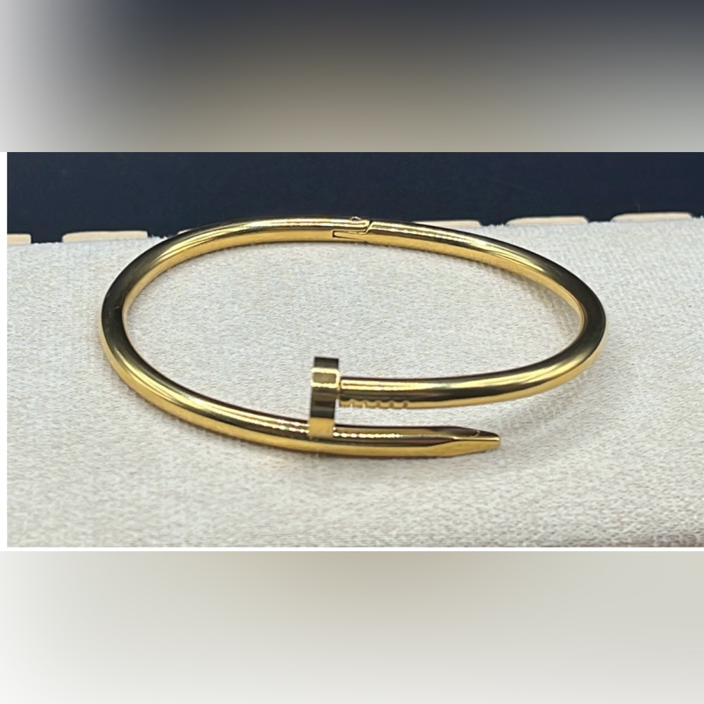 Nail Shaped Bracelet
